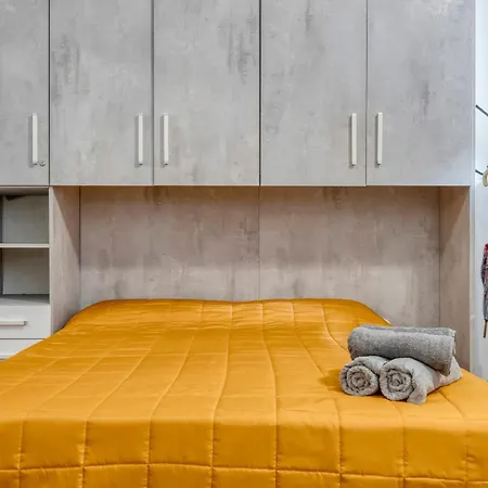 Alessia House Apartment *